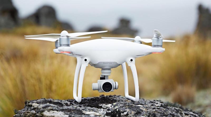 Дрон DJI Phantom 4 Pro
