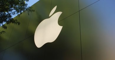 Компания Apple инвестирует в электромобили | фото: techfly.co.uk