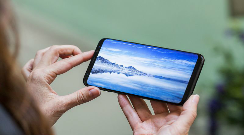 Galaxy S8 | Фото: theverge.com