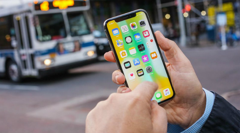 iPhone X | Фото: cnet.com