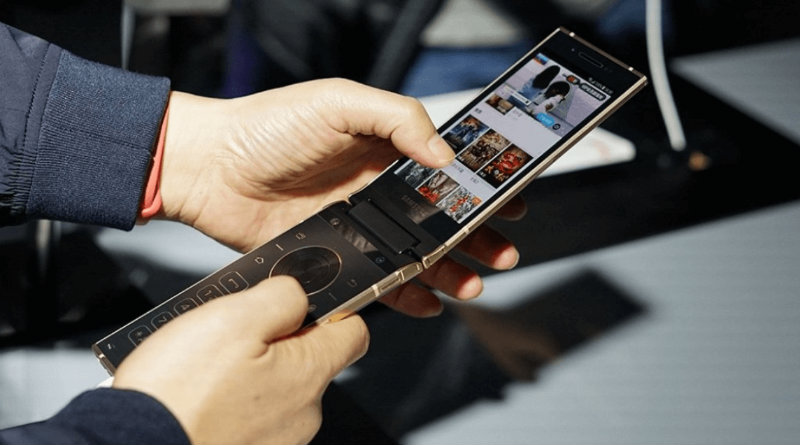 Samsung W2018 | Фото: fanaticosdelhardware.com