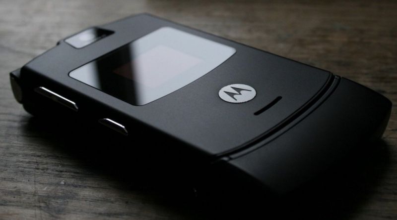 RAZR V3 | Фото: iphones.ru