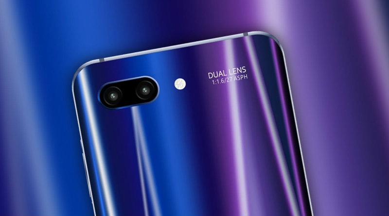 Honor 10 | Фото: Akket
