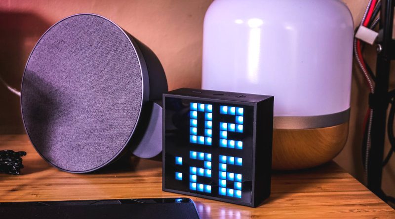 Divoom Timebox Mini | Фото: thinkcomputers.netdna-ssl.com