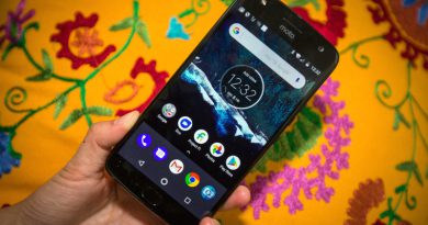 Moto | Фото: CNET