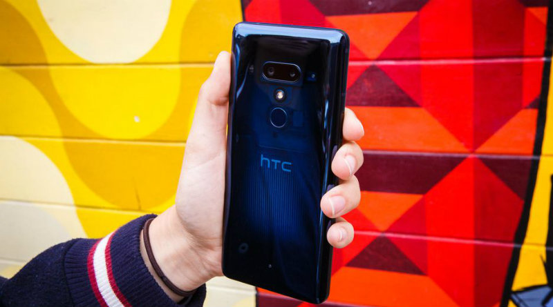 HTC U12+ | Фото: CNET