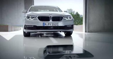 Беспроводная зарядка BMW | Фото: autoevolution.com