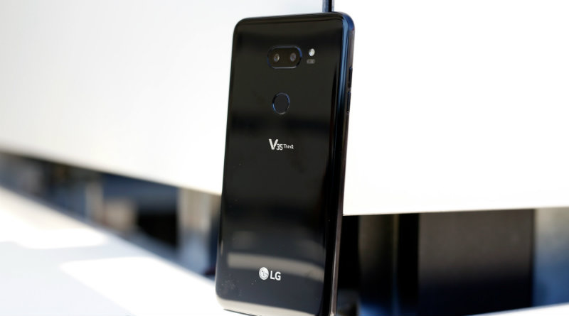 LG V35 ThinQ | Фото: Engadget