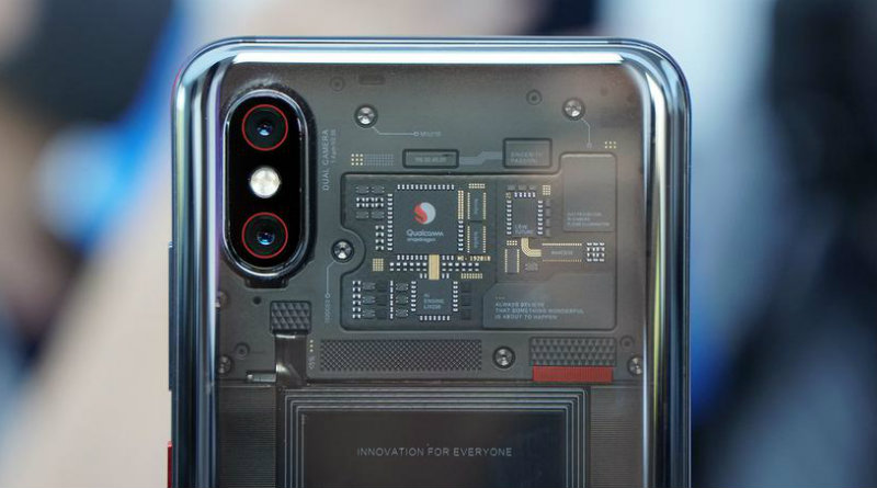 Xiaomi Mi 8 Explorer Edition | Фото: CNET