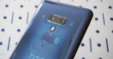 HTC U12+ | Фото: Mashable
