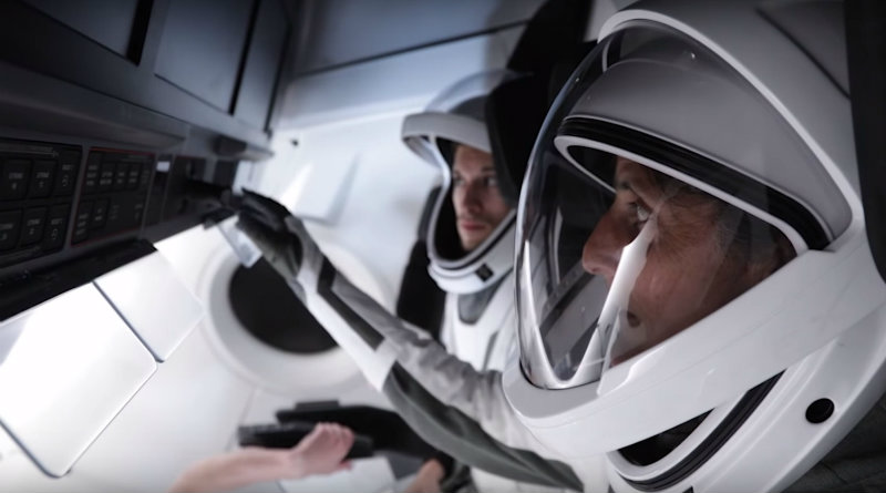 Скафандр SpaceX | Фото: teslarati