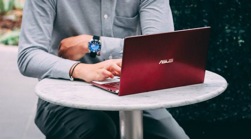 Asus Zenbook | Фото: Mixofeverything