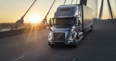 Volvo VNL 860