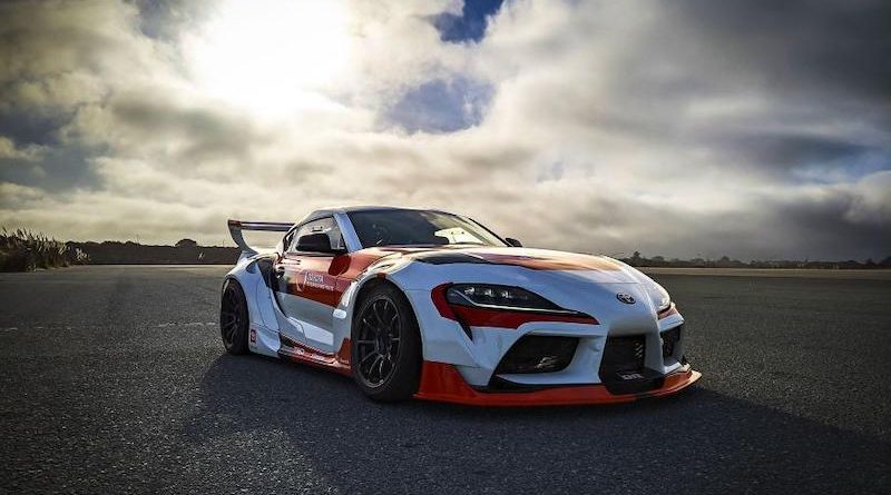 Фото Toyota