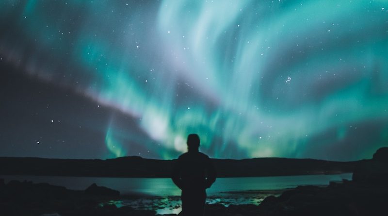 Фото Luke Stackpoole on Unsplash