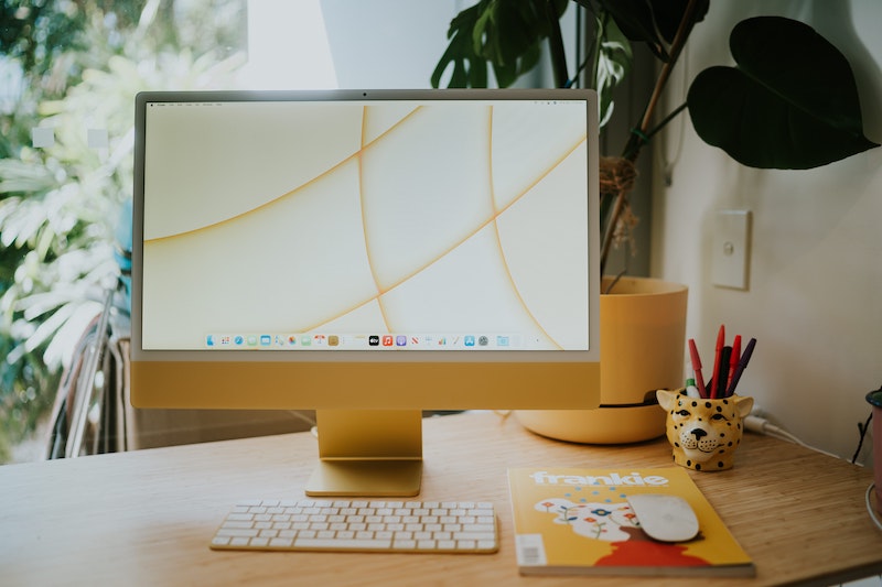 Фото Jay Wennington on Unsplash