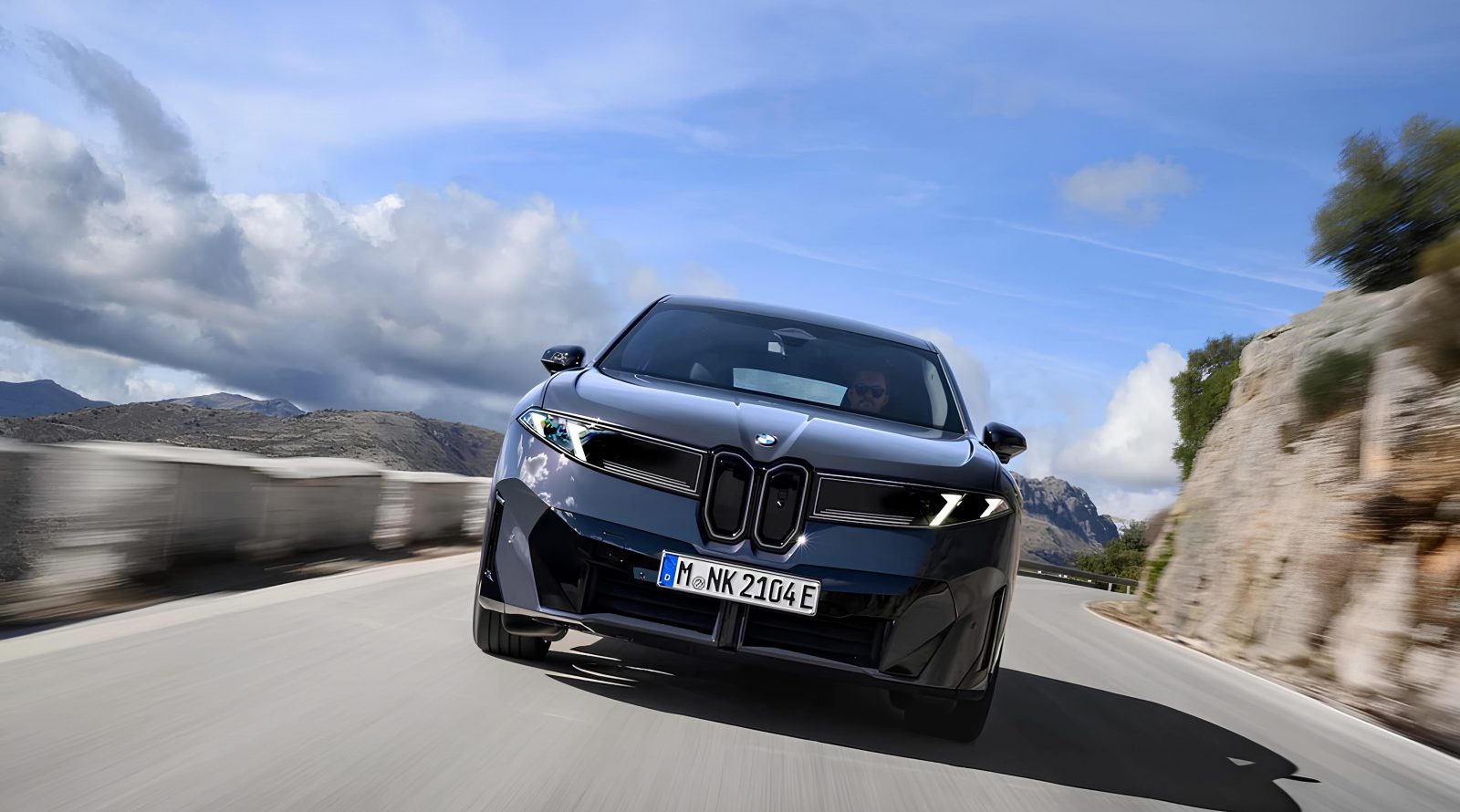 krossover-bmw-ix3-50-xdrive