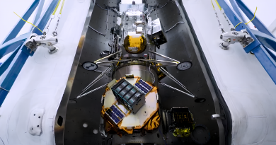 spacex-pervii-4g-peredatchik