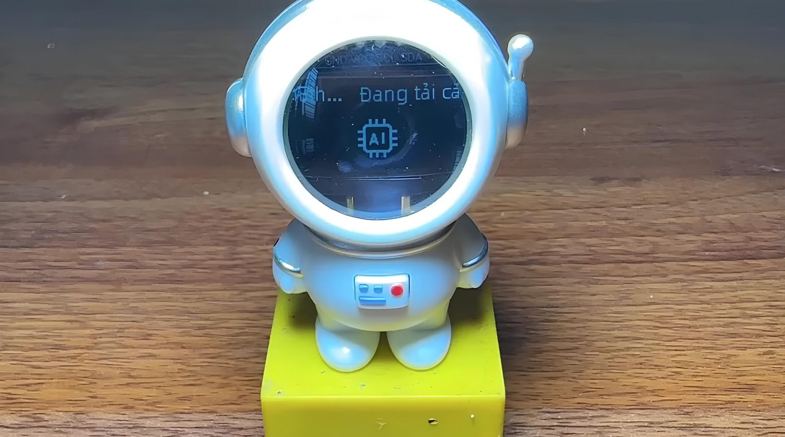 astronavt-ii-assistent